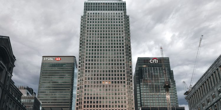 View of HSBC and Citi buildings in London's Canary Wharf business district.