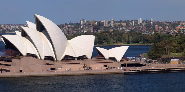 MC Sydney Opera House.jpg