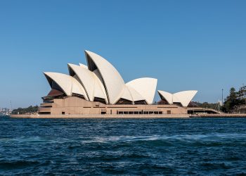 Sydney (AU), Opera House -- 2019 -- 2130.jpg