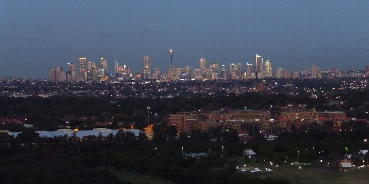 Sydney Skyline (5620756401).jpg