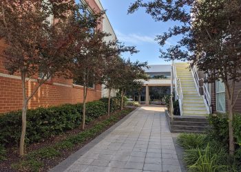 Western Sydney University Milperra Campus 2020 04.jpg