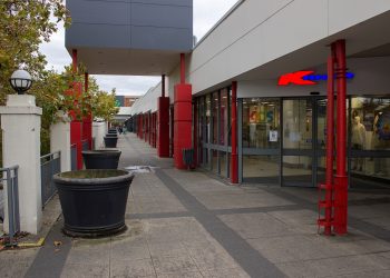 Storefront of Kmart in Camberwell, Melbourne.jpg