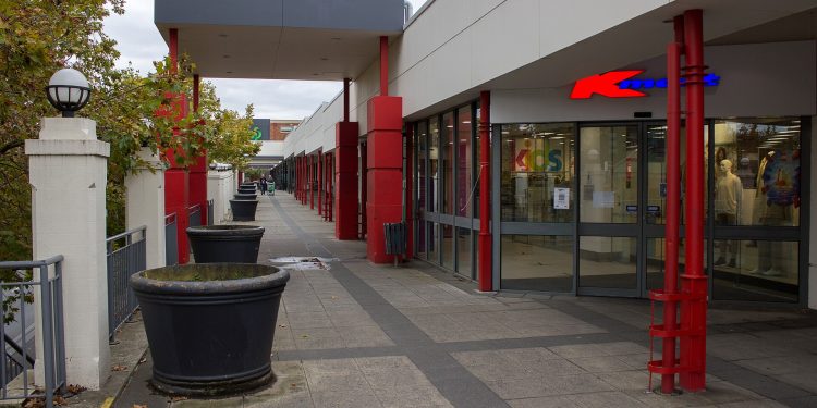 Storefront of Kmart in Camberwell, Melbourne.jpg