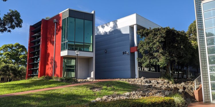 Western Sydney University Milperra Campus 2020 01.jpg