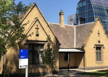 Gatekeeper's Cottage, University of Melbourne.jpg