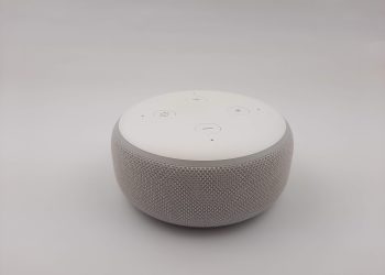 Alexa Amazon Echo Dot 3rd Gen Smart Speaker - Sandstone Fabric (Creative Commons) (51048461088).jpg