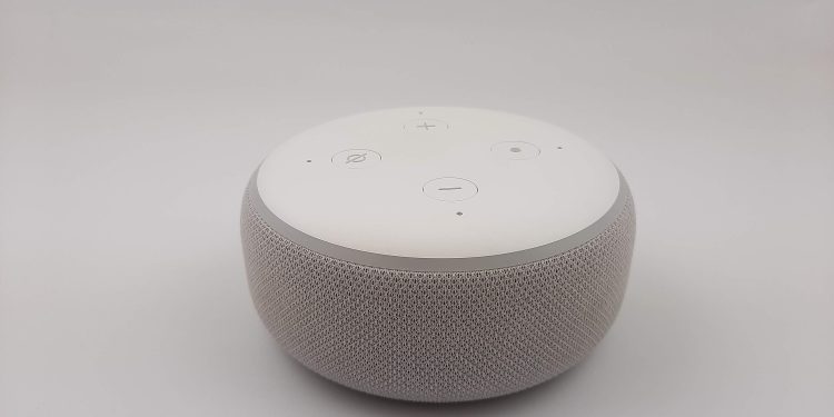 Alexa Amazon Echo Dot 3rd Gen Smart Speaker - Sandstone Fabric (Creative Commons) (51048461088).jpg