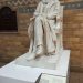 Statue of Charles Darwin 2.jpg