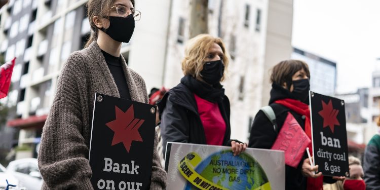 Rally National Australia Bank, get out of gas (Melbourne) (51309641192).jpg