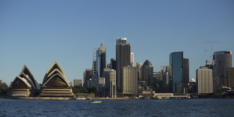 Sydney City Skyline - panoramio.jpg