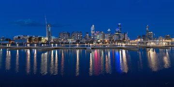 Melbourne Docklands - Yarras Edge - marina panorama.jpg