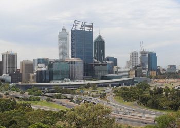 Perth City Skyline Panorama.jpg