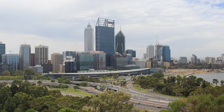 Perth City Skyline Panorama.jpg